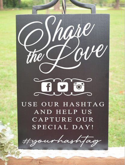 *CLSC* Share The Love Hashtag Sign - Black