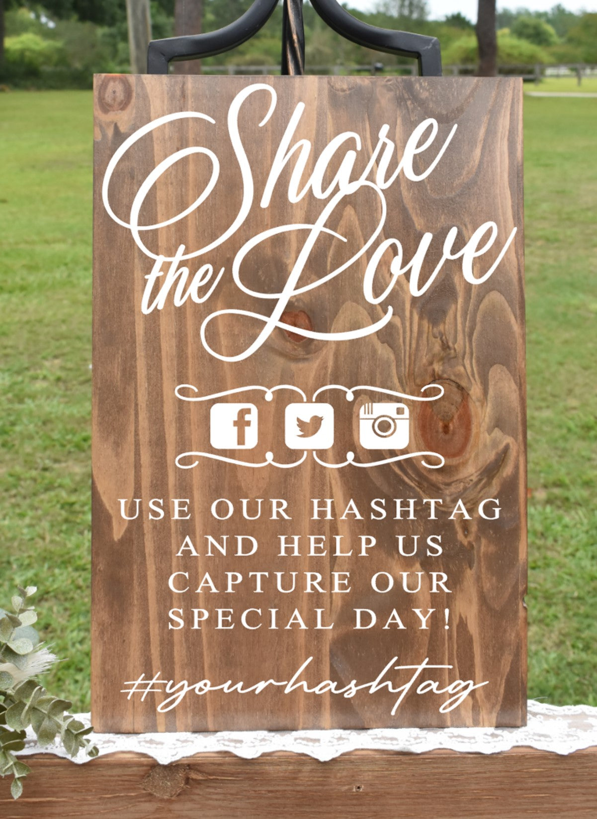 *CLSC* Share the Love Hashtag Sign - Stain